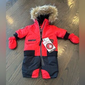 NWT Canada Weather Gear Infant Snowsuit